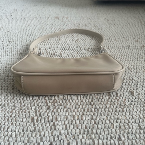 Shoulder Bag - Picture 3 of 4